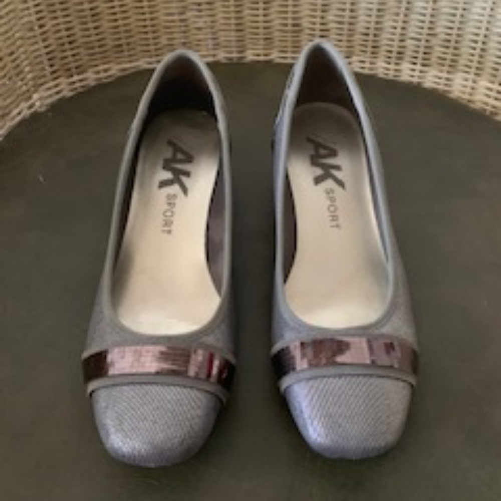 Anne Klein AK Sport Brushed Silver pumps